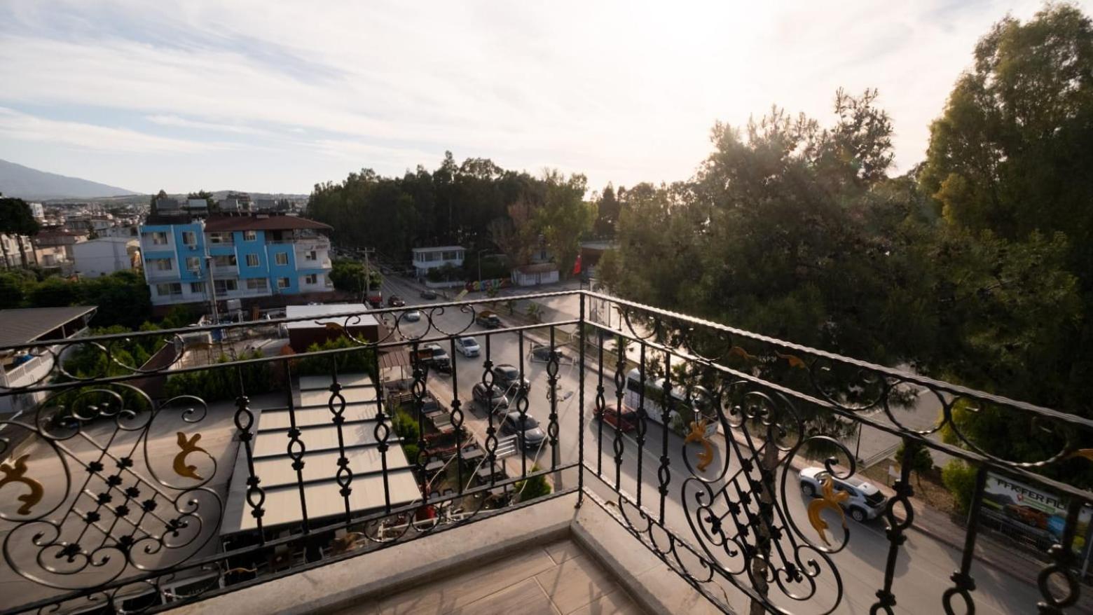 Elada Luxury Otel Arsuz Exterior photo